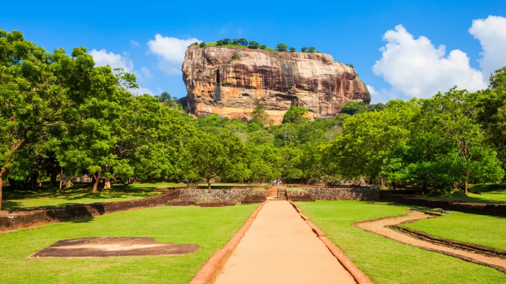 des_1_sigiriya